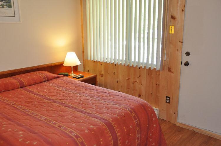 Le Boise Du Lac Mont-Tremblant Rum bild
